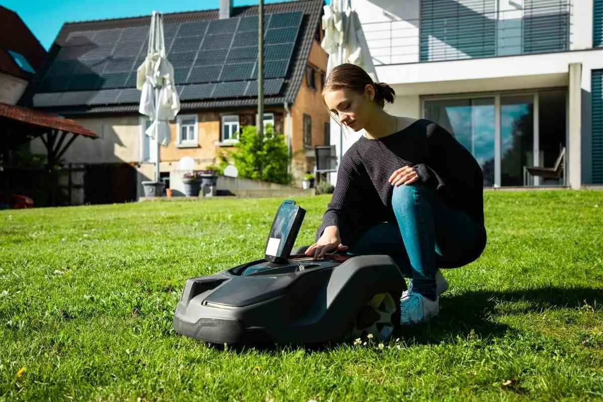 robotic_lawn_mower_buying_guide